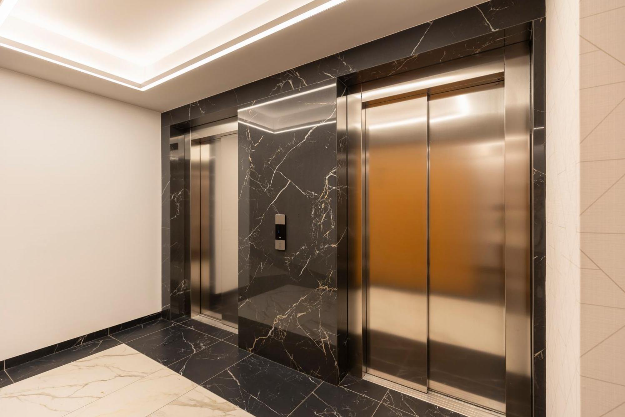 Apartments Arsenal Warsaw City Center By Noclegi Renters ภายนอก รูปภาพ